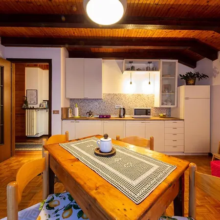 Apartment Casa Del Boschetto